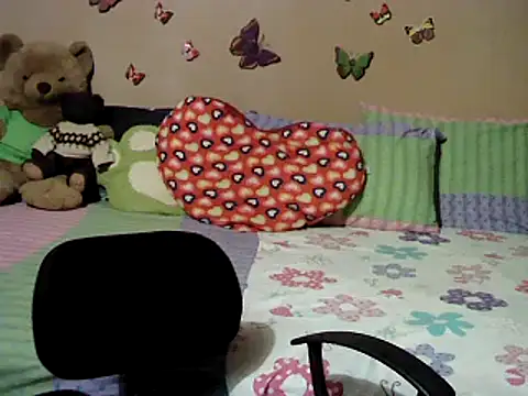 Snapshot of Mia_Rein chatting on February 2025 01:21:02 PM Mia Rein online show from February 2025 01:21:02 PM