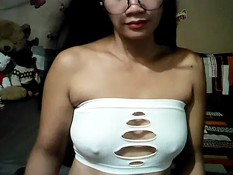 Mia Rein online show from July 2026 02:01:02 PM