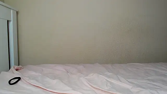 Just alice online show from November 2025 04:07:02 PM