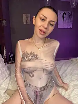 Snapshot of _realbeautyinside chatting on December 2024 04:09:01 PM realbeautyinside online show from December 2024 04:09:01 PM