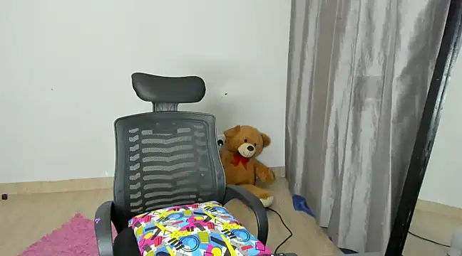  Hello Titty  online show from January 2025 02:00:02 AM