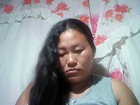 Snapshot of Sexyhorney4u chatting on December 2024 09:23:01 PM Sexyhorney4u online show from December 2024 09:23:01 PM