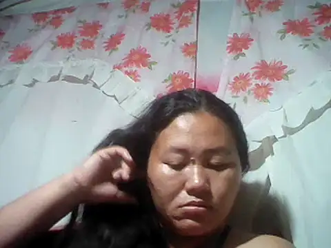 Snapshot of Sexyhorney4u chatting on December 2024 09:11:01 PM Sexyhorney4u online show from December 2024 09:11:01 PM