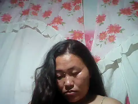 Snapshot of Sexyhorney4u chatting on December 2024 12:07:01 AM Sexyhorney4u online show from December 2024 12:07:01 AM