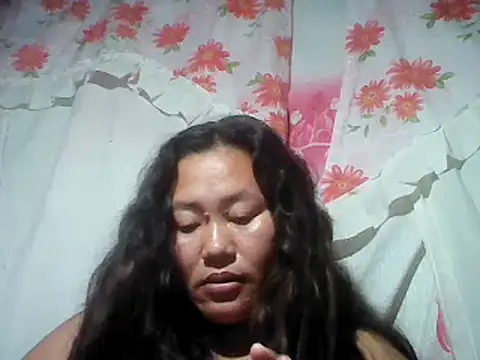 Snapshot of Sexyhorney4u chatting on December 2024 01:18:01 PM Sexyhorney4u online show from December 2024 01:18:01 PM