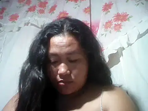 Snapshot of Sexyhorney4u chatting on December 2024 12:45:02 PM Sexyhorney4u online show from December 2024 12:45:02 PM