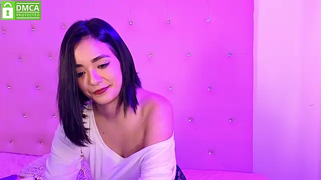 Ivy Gail online show from April 2026 04:37:02 AM