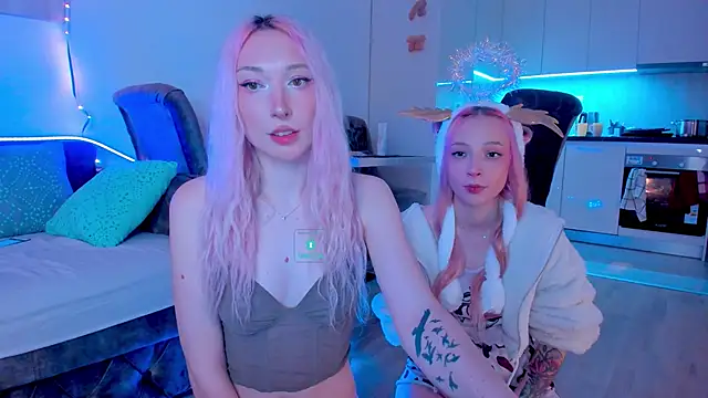 AlexRoseLiRed online show from December 2024 08:03:02 PM