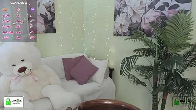 Queenymel online show from March 2026 08:52:01 AM