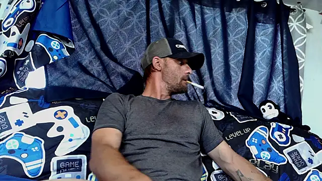 goodick4u28 online show from April 2026 04:39:01 PM