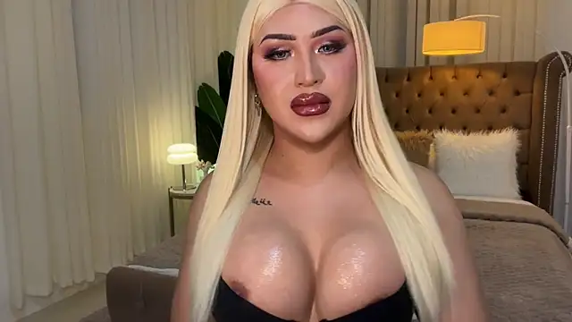 Snapshot of Your_Majesty_Tyra chatting on February 2025 09:32:02 AM Your Majesty Tyra online show from February 2025 09:32:02 AM