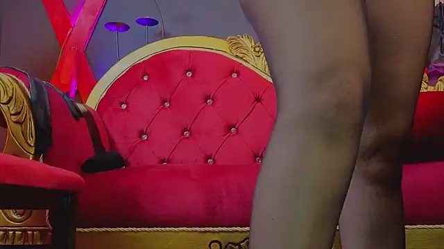 PerlaDivaio online show from October 2025 01:56:02 PM