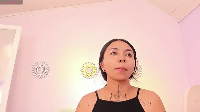 Snapshot of miss_soffi_ chatting on January 2025 12:17:01 PM miss soffi online show from January 2025 12:17:01 PM