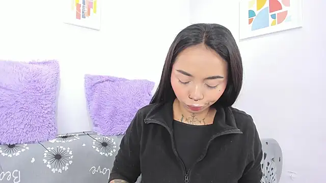 Snapshot of miss_soffi_ chatting on October 2025 12:28:01 PM miss soffi online show from October 2025 12:28:01 PM