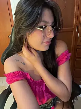 loolla 23 online show from March 2025 02:52:01 AM