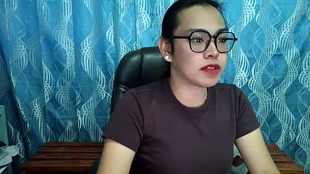 Snapshot of Your_PrettyGirlxxx chatting on September 2025 12:25:01 AM Your PrettyGirlxxx online show from September 2025 12:25:01 AM