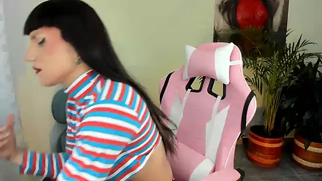 queenramoona-hot online show from March 2025 08:10:02 PM