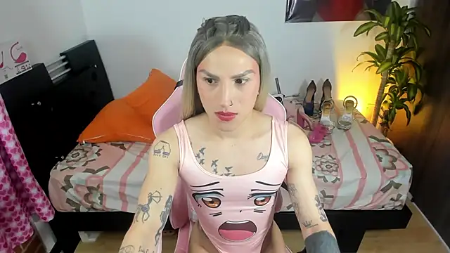 queenramoona-hot online show from December 2025 02:51:02 AM