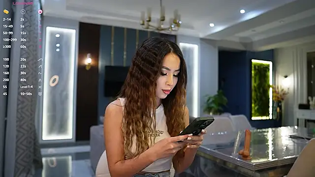 angel luisa online show from February 2025 02:15:02 PM