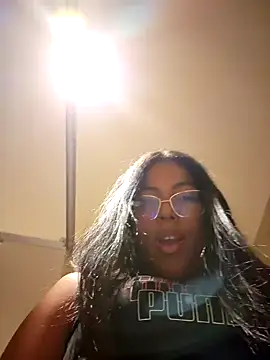 Snapshot of SheenaBrooke chatting on January 2025 12:54:02 AM SheenaBrooke online show from January 2025 12:54:02 AM