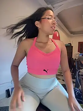 Snapshot of SheenaBrooke chatting on February 2025 04:28:02 AM SheenaBrooke online show from February 2025 04:28:02 AM