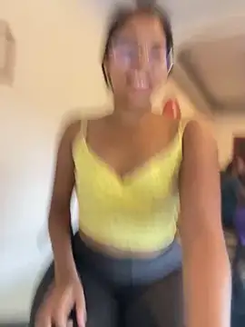 Snapshot of SheenaBrooke chatting on February 2025 01:57:01 AM SheenaBrooke online show from February 2025 01:57:01 AM