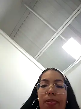 Snapshot of SheenaBrooke chatting on October 2025 09:12:02 PM SheenaBrooke online show from October 2025 09:12:02 PM