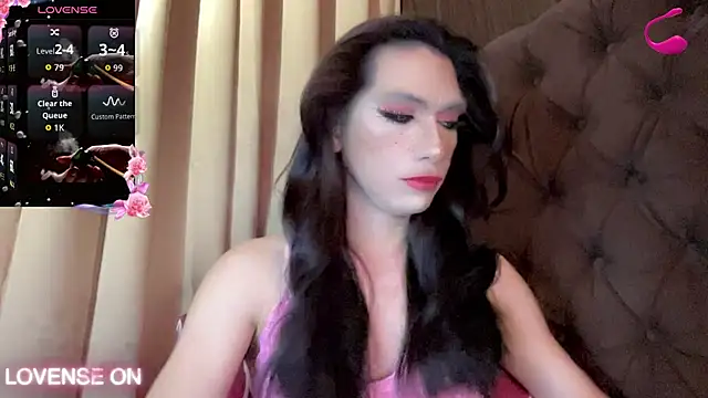 Snapshot of QUEEN_LILITH chatting on July 2026 10:07:02 AM QUEEN LILITH online show from July 2026 10:07:02 AM