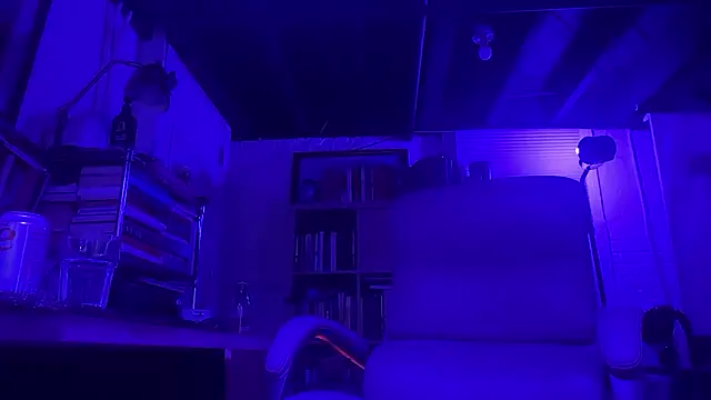 cumhungrybottom4u online show from February 2025 06:54:01 AM