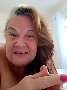 Snapshot of Yaya_Mineira chatting on December 2024 08:06:02 PM Yaya Mineira online show from December 2024 08:06:02 PM