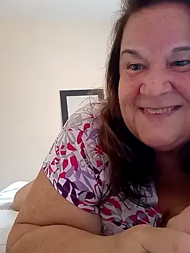 Snapshot of Yaya_Mineira chatting on December 2024 11:27:01 AM Yaya Mineira online show from December 2024 11:27:01 AM