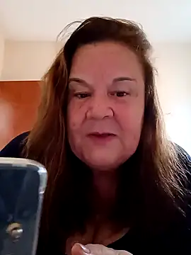 Snapshot of Yaya_Mineira chatting on December 2024 10:40:01 AM Yaya Mineira online show from December 2024 10:40:01 AM