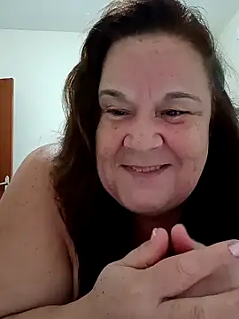 Snapshot of Yaya_Mineira chatting on January 2025 09:43:02 PM Yaya Mineira online show from January 2025 09:43:02 PM