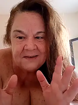 Snapshot of Yaya_Mineira chatting on January 2025 10:50:02 AM Yaya Mineira online show from January 2025 10:50:02 AM