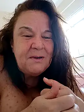 Snapshot of Yaya_Mineira chatting on January 2025 01:23:02 PM Yaya Mineira online show from January 2025 01:23:02 PM