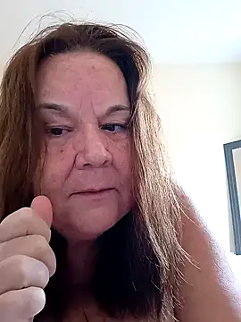 Snapshot of Yaya_Mineira chatting on February 2025 01:19:01 PM Yaya Mineira online show from February 2025 01:19:01 PM