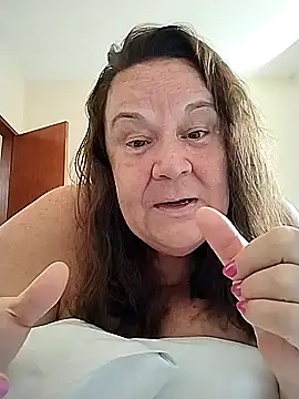 Snapshot of Yaya_Mineira chatting on February 2025 12:58:01 PM Yaya Mineira online show from February 2025 12:58:01 PM