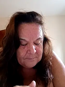 Snapshot of Yaya_Mineira chatting on March 2025 01:20:02 PM Yaya Mineira online show from March 2025 01:20:02 PM