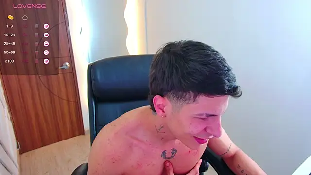 harrisoncuper online show from November 2025 11:04:02 PM