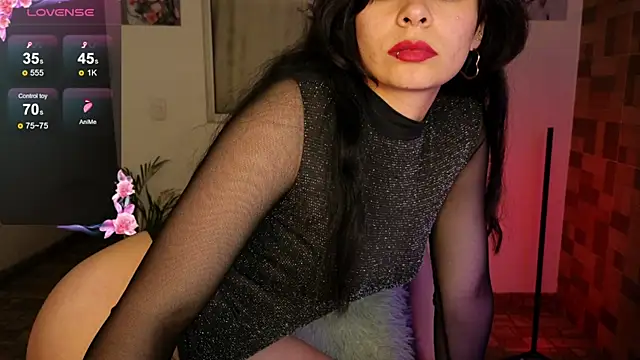 sexyladyy  online show from February 2025 08:06:01 AM