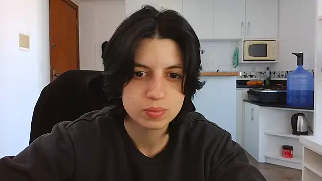 kyslrana online show from June 2026 04:34:02 PM