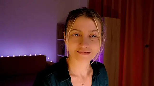 ZoeGrant online show from April 2026 05:40:01 PM