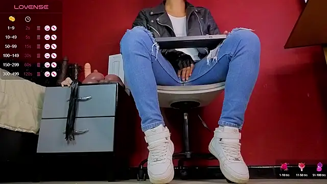 TomLover 12 online show from October 2025 01:52:02 AM