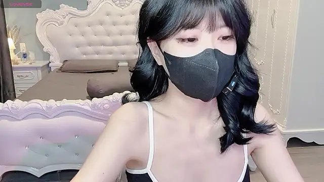 Mya Lee online show from February 2026 09:40:02 PM