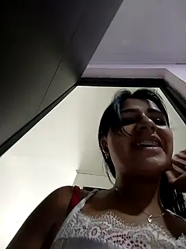 Snapshot of AnnRosse18 chatting on December 2024 09:22:01 PM AnnRosse18 online show from December 2024 09:22:01 PM