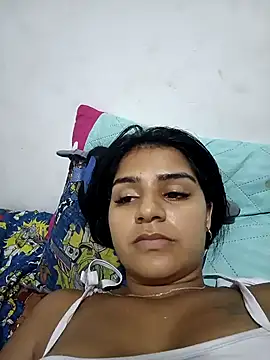 Snapshot of AnnRosse18 chatting on January 2025 03:43:01 AM AnnRosse18 online show from January 2025 03:43:01 AM