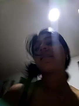 Snapshot of AnnRosse18 chatting on February 2025 02:23:02 AM AnnRosse18 online show from February 2025 02:23:02 AM