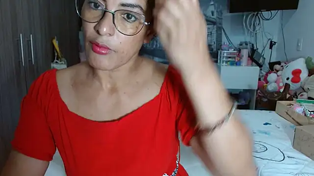 Snapshot of kateleyagrey chatting on December 2024 10:08:02 PM kateleyagrey online show from December 2024 10:08:02 PM