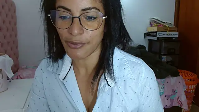 Snapshot of kateleyagrey chatting on March 2025 04:20:02 PM kateleyagrey online show from March 2025 04:20:02 PM
