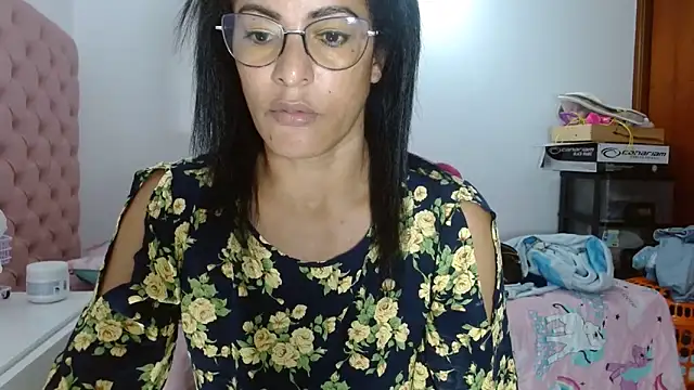 Snapshot of kateleyagrey chatting on March 2025 12:46:01 PM kateleyagrey online show from March 2025 12:46:01 PM